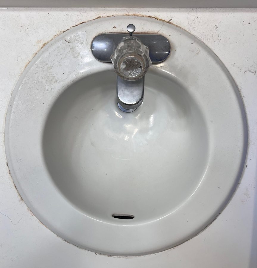 Bathroom sink before cleaning